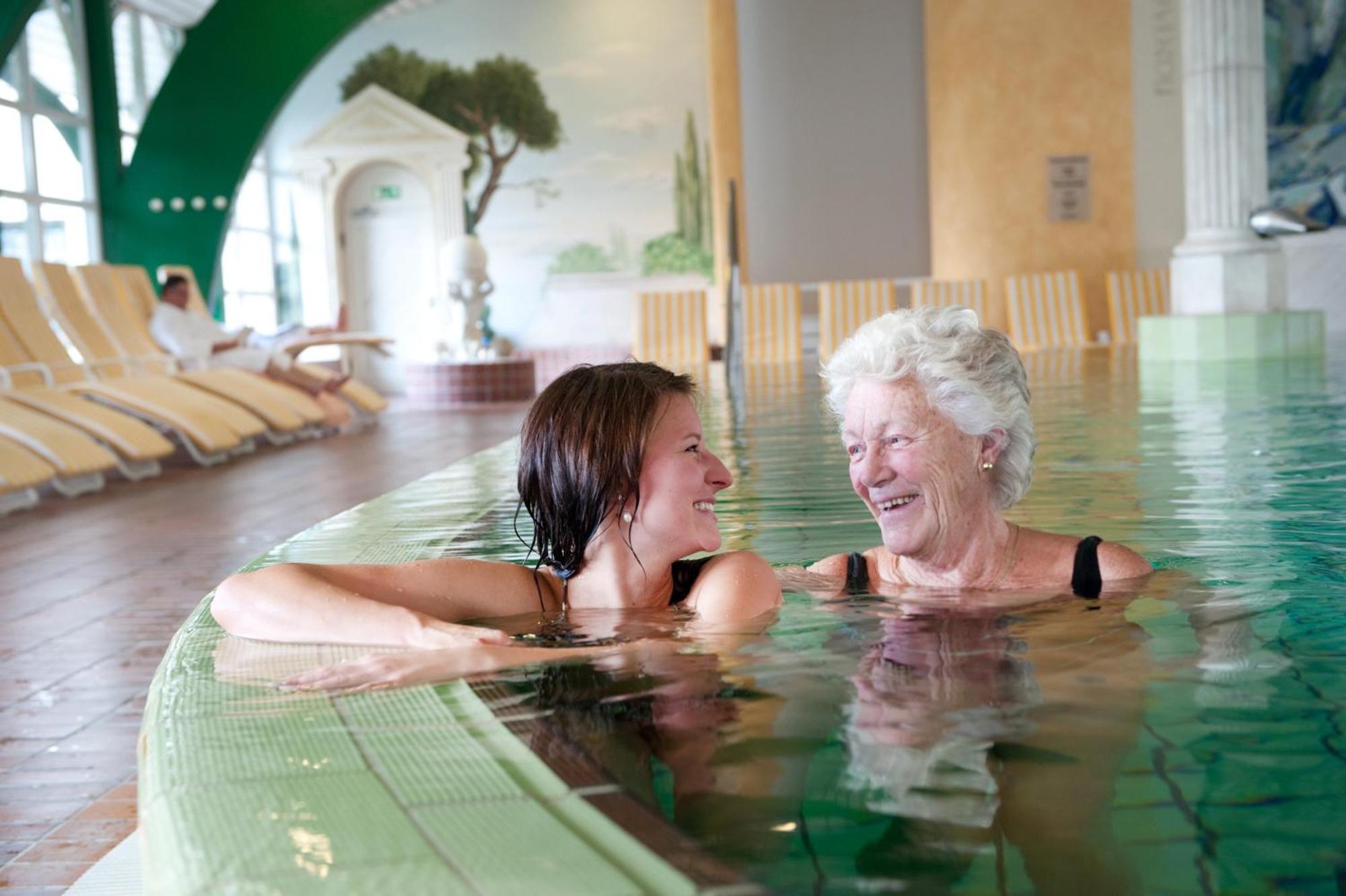 Hotel Glockenspiel Bad Griesbach  Bagian luar foto