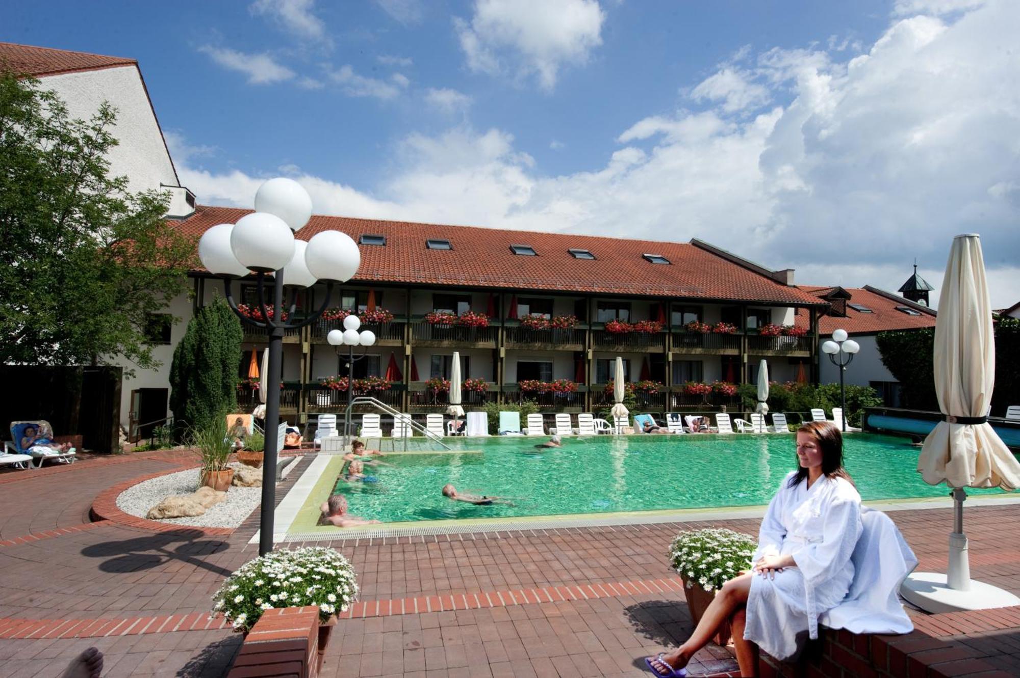 Hotel Glockenspiel Bad Griesbach  Bagian luar foto